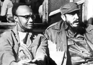 Amílcar Cabral com Fidel Castro.png