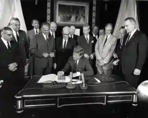 e2db129b 5cea 4750 9372 6e35413c04d1 1760x1408