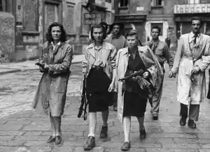 25 aprile liberazione e resistenza 600x400